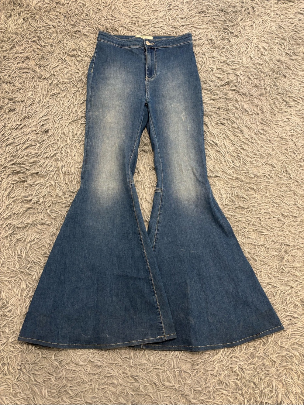 Free People Women’s Just Float On Flare Jean 26R Coachella Hippie Bohemian Retro